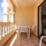 Apartmán Castle Harbour With Heated Pool