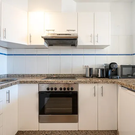 Apartment Castle Harbour With Heated Pool Los Cristianos (Tenerife)