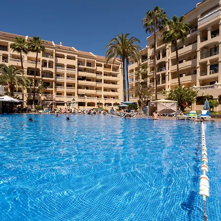 Castle Harbour With Heated Pool *