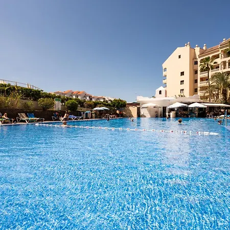 Апартаменты Castle Harbour With Heated Pool *