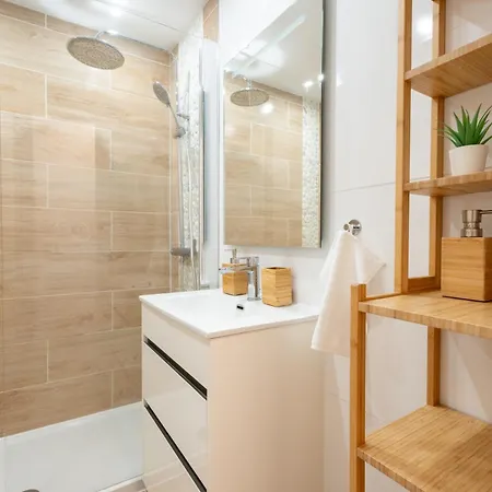 Апартаменты Castle Harbour With Heated Pool *